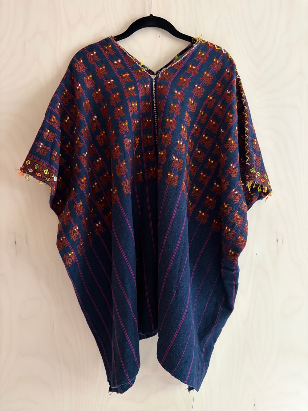 Embroidered Cat Motif Navy Poncho/Caftan